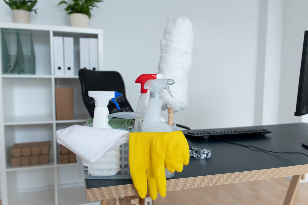 Frühjahrsputz für Unternehmen: Hygiene & Wohlbefinden am Arbeitsplatz in Bad Neustadt